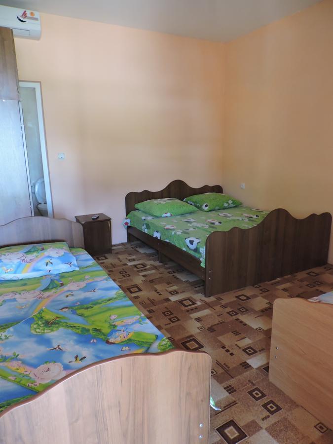 Guesthouse U Moti New Athos 外观 照片